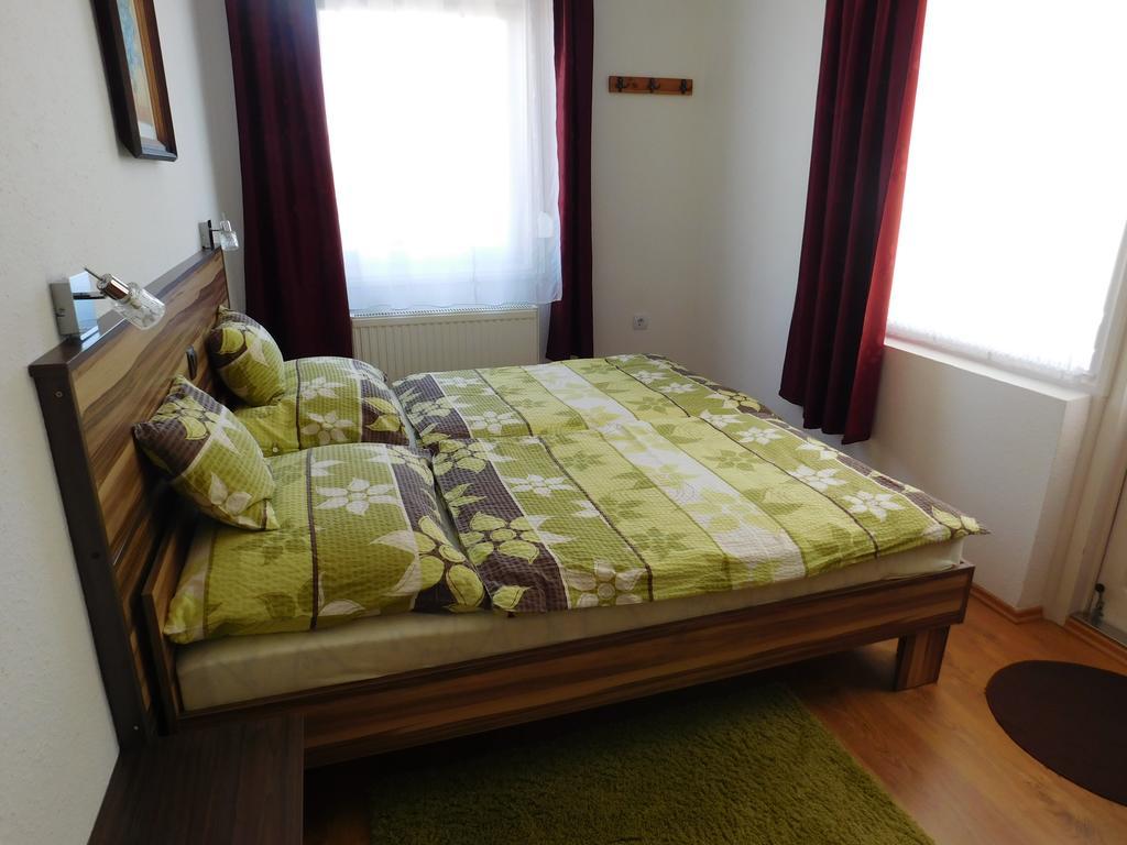 Xxl Apartman Zalakaros Exterior photo